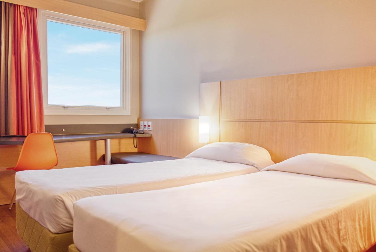Hus Hotel